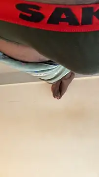 Snapshot of boy_BeardGallery chatting on 13, 1, 2026 boy BeardGallery online show from 13, 1, 2026