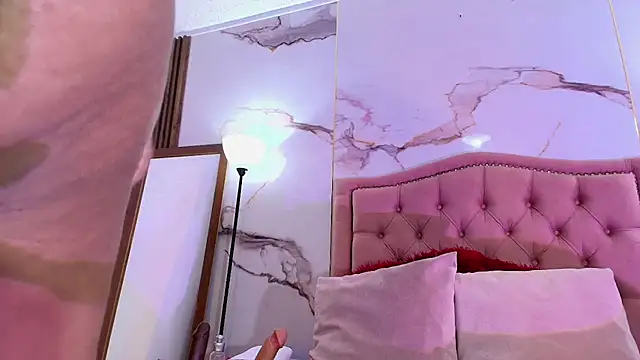 Snapshot of La_indiia chatting on 20, 2, 2026 La indiia online show from 20, 2, 2026