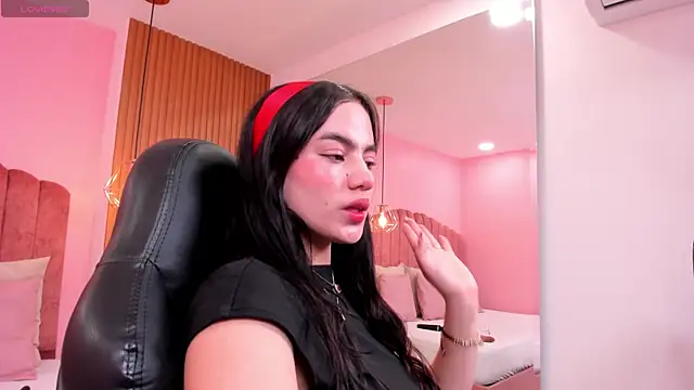 ariel jonees online show from 18, 3, 2025