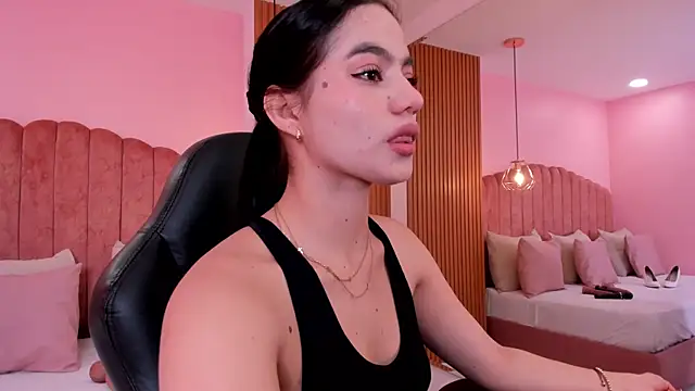 ariel jonees online show from 10, 9, 2025