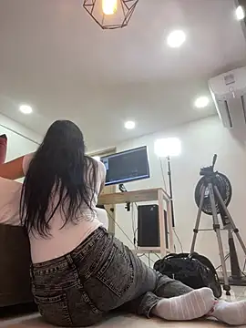 ariel jonees online show from 15, 1, 2026