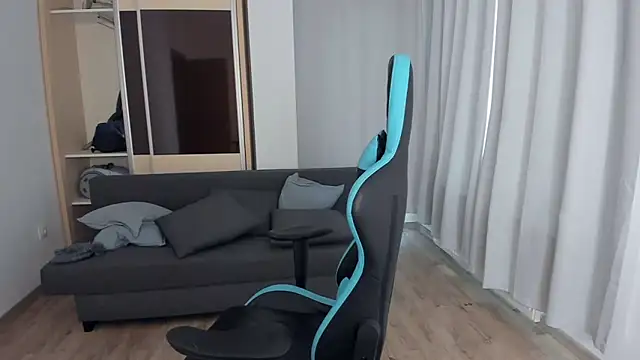 MatMalonne online show from 1, 10, 2025