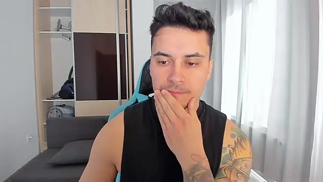 MatMalonne online show from 8, 3, 2026