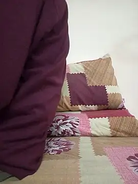 Shubuu  x online show from 19, 3, 2026