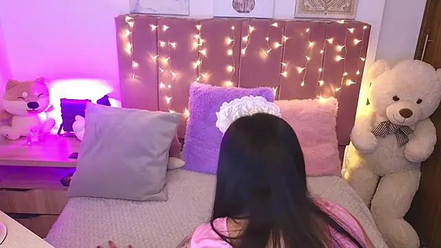 Snapshot of MiahJoness chatting on 25, 2, 2026 MiahJoness online show from 25, 2, 2026