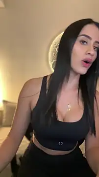 SarahhSmitth1 online show from 25, 2, 2026