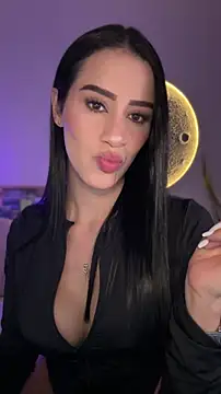 Snapshot of SarahhSmitth1 chatting on 28, 4, 2026 SarahhSmitth1 online show from 28, 4, 2026