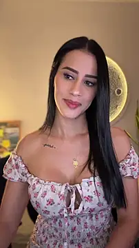 Snapshot of SarahhSmitth1 chatting on 15, 5, 2026 SarahhSmitth1 online show from 15, 5, 2026