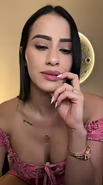 SarahhSmitth1 online show from 6, 3, 2026