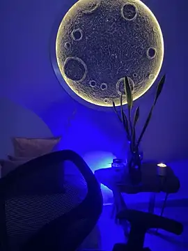 SarahhSmitth1 online show from 8, 9, 2025