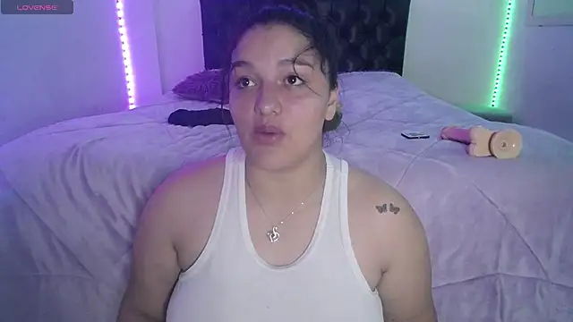 Laurenkenner  online show from 11, 5, 2026
