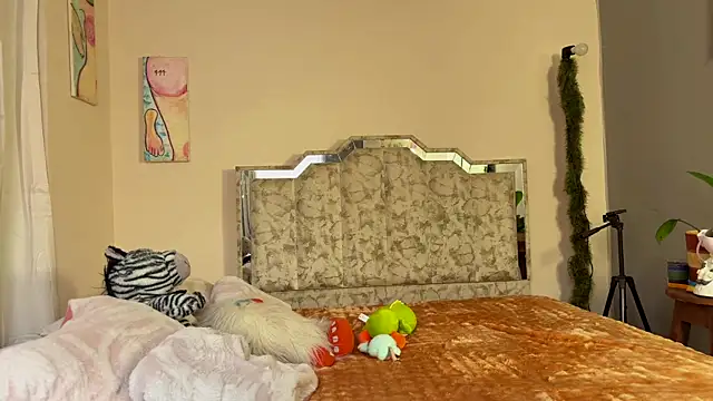 Tomoe b online show from 25, 3, 2026