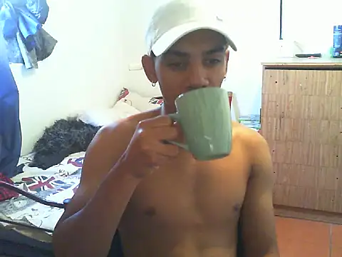 29YOURZ 28  online show from 27, 2, 2025