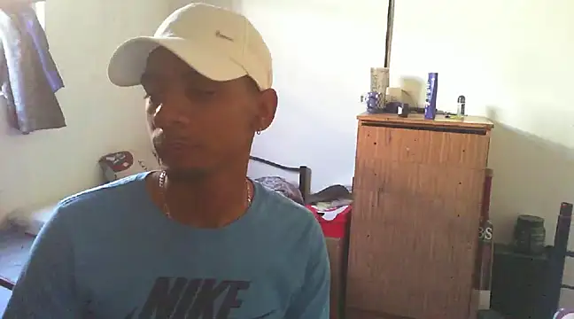 29YOURZ 28  online show from 9, 2, 2025