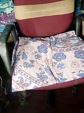 Snapshot of Ralisha_Rani chatting on 27, 10, 2025 Ralisha Rani online show from 27, 10, 2025