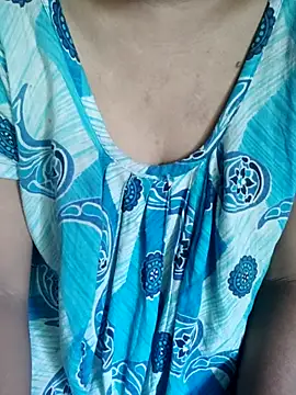 Snapshot of Ralisha_Rani chatting on 9, 10, 2025 Ralisha Rani online show from 9, 10, 2025