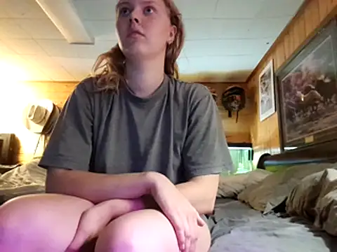 Snapshot of Ryan_and_Aurora chatting on 25, 5, 2026 Ryan and Aurora online show from 25, 5, 2026