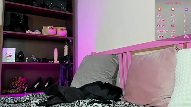 MisssLola online show from 26, 2, 2025