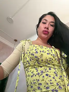 Snapshot of kiim_taaylor chatting on 30, 5, 2026 kiim taaylor online show from 30, 5, 2026