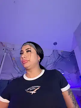 Snapshot of kiim_taaylor chatting on 21, 12, 2025 kiim taaylor online show from 21, 12, 2025