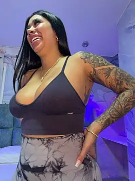 Snapshot of kiim_taaylor chatting on 1, 3, 2026 kiim taaylor online show from 1, 3, 2026