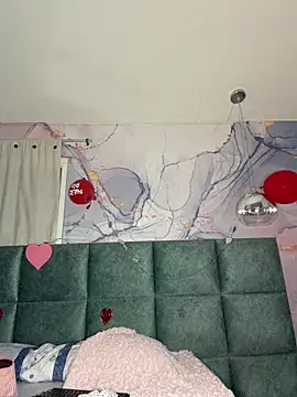 Snapshot of kiim_taaylor chatting on 18, 2, 2026 kiim taaylor online show from 18, 2, 2026