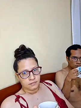couple orgasm online show from 17, 6, 2026