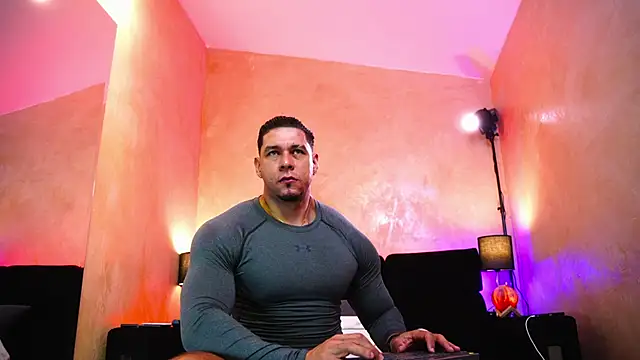 MassimoWalton2 online show from 29, 3, 2026