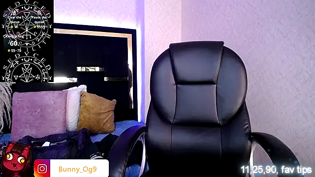 Bunny O online show from 8, 11, 2025