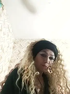 SweetLeila40 online show from 14, 1, 2026