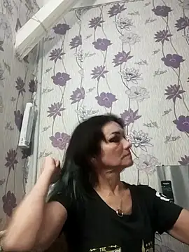 SweetLeila40 online show from 27, 2, 2025