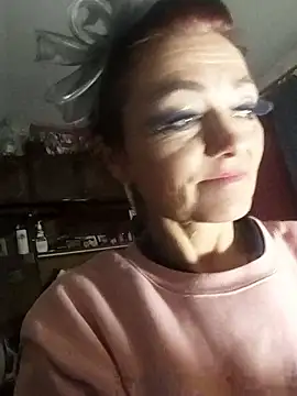 SweetLeila40 online show from 13, 1, 2026