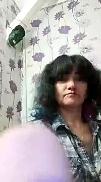 SweetLeila40 online show from 3, 2, 2025