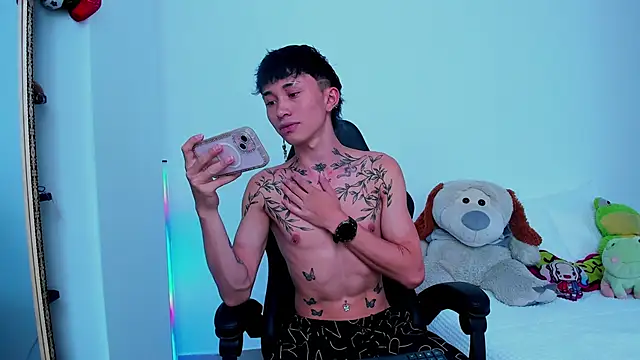 juniior 2311  online show from 24, 10, 2025