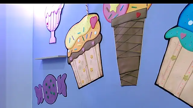 evaleribigtits18 online show from 17, 11, 2025