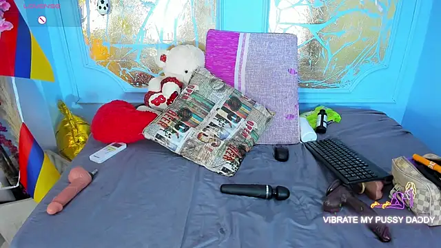 Snapshot of melaniecooperr chatting on 7, 7, 2026 melaniecooperr online show from 7, 7, 2026
