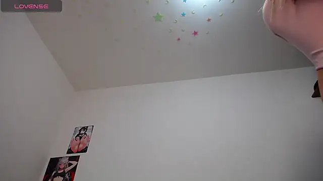 Snapshot of Laila_Laly chatting on 2, 3, 2025 Laila Laly online show from 2, 3, 2025