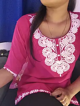 yhona darling online show from 29, 6, 2026
