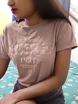 yhona darling online show from 14, 4, 2026