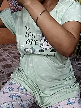 MUMTAJ-1 online show from 4, 10, 2025