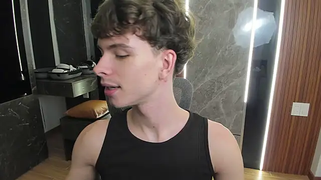 Snapshot of calvin_love_you chatting on 5, 6, 2026 calvin love you online show from 5, 6, 2026