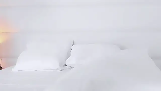 MoonAngelic online show from 19, 10, 2025