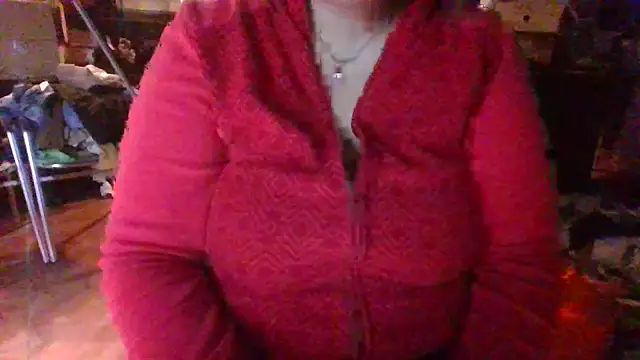 Snapshot of maria38xxx chatting on 1, 10, 2025 maria38xxx online show from 1, 10, 2025