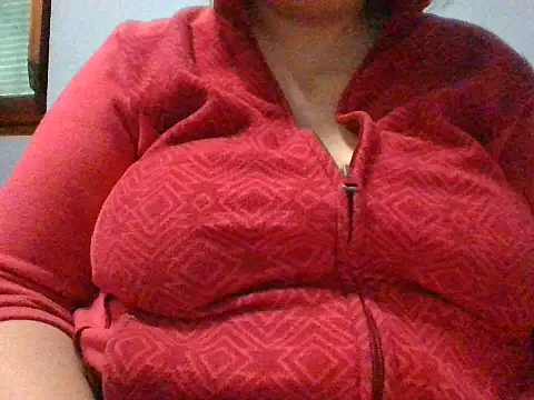 Snapshot of maria38xxx chatting on 25, 10, 2025 maria38xxx online show from 25, 10, 2025