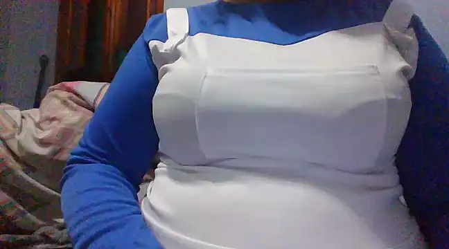 Snapshot of maria38xxx chatting on 12, 3, 2025 maria38xxx online show from 12, 3, 2025