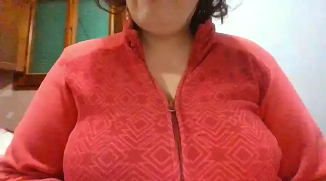 Snapshot of maria38xxx chatting on 15, 1, 2025 maria38xxx online show from 15, 1, 2025