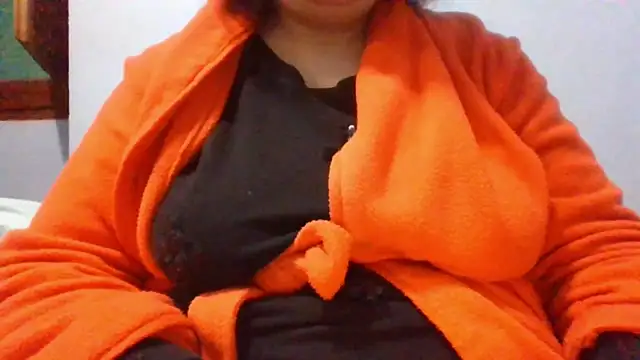 Snapshot of maria38xxx chatting on 14, 2, 2025 maria38xxx online show from 14, 2, 2025