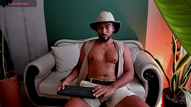 noah jones   online show from 10, 4, 2026