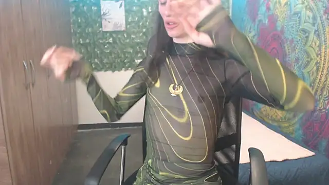 BurningVenus12 online show from 6, 11, 2025