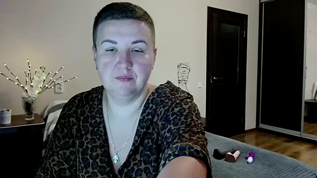 Annet1912 online show from 26, 9, 2025